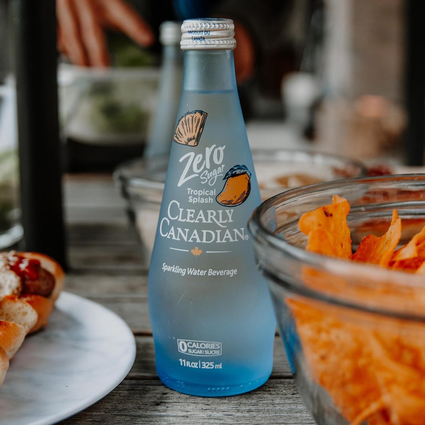 Clearly Canadian Zero Sugar Tropical Splash Sparkling Water Beverage, Zero Sugar & Zero Calories, 1 Case (12 Bottles x 325mL)